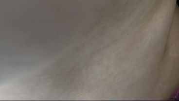 فيلم سكس سباك وصاحبو ينيكو صاحبت البيت عشان يصلحو حنفية سكس عرب ساخن  كلام بيهيج صوت واضح جسم ملبن