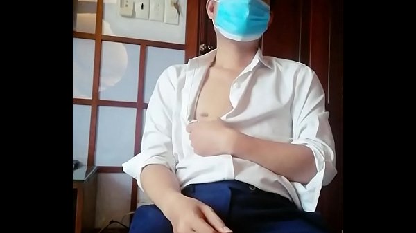 Play MP4 - Sục tr&ecirc;n ghế