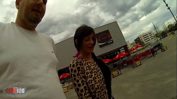 Play MP4 - Larry also fucks squirting MILFS