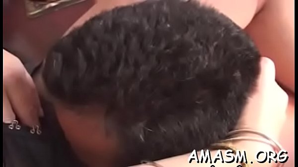 Playsome floozy gets hammered