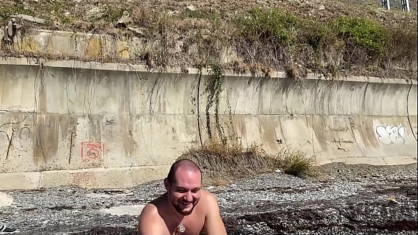 Play MP4 - four foresters helped their members to bring a lonely widow out of