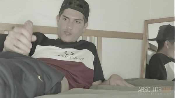 Play MP4 - Chris Torres SOLO