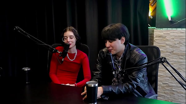 Play MP4 - Era um CLT ferrado&comma; recebeu convite pra entrar no porn&ocirc;&comma; a m&atilde;e deu um conselho&comma; transou com uma menina que gemia alto e quase foi preso - Yastrixx & Dixon &lpar;WATCH ON&colon; SHEER&sol;RED&rpar;