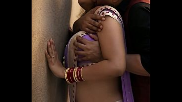 Desi Bhabhi Saree Romance thumbnail