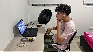 Nonton No Te Me Corras Adentro, Ahi Esta El Cornudo!. Mi Marido Se Distrae Y Mi Mejor Amigo Me Folla Muy Rico. thumbnail