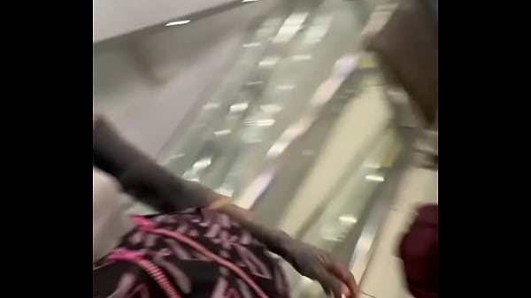 Play MP4 - ️ Do you know the airport in Bangkok &quest;It&rsquo;s always buzzing with energy but so well organized&period; The moment I ste&period;&period;&period;