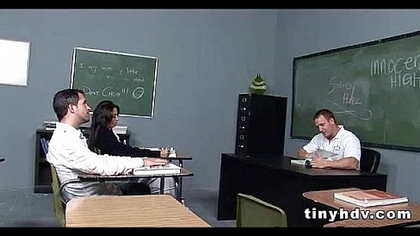 Nonton Wet Teen Pussy Gia Steel 5 91 thumbnail