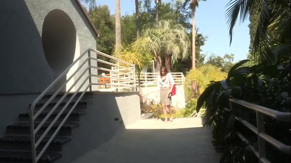 Nonton Kara Price And The Stranger thumbnail