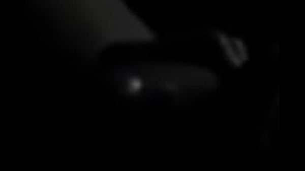 Estoy caliente y me masturbo 