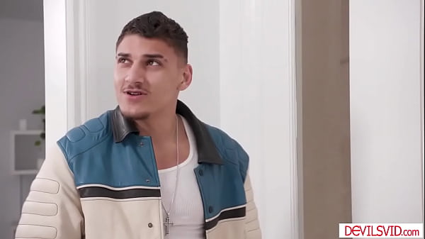 Stepdaughter watching her big tits stepmom fucked by herbf