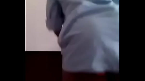 Nonton Twerking Queen thumbnail