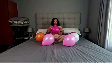 Nonton Bbw Balloon Fetish And Balloon Popping thumbnail