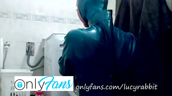 Nonton Let's Wash Laundry Dressed In Blue Latex Catsuit thumbnail