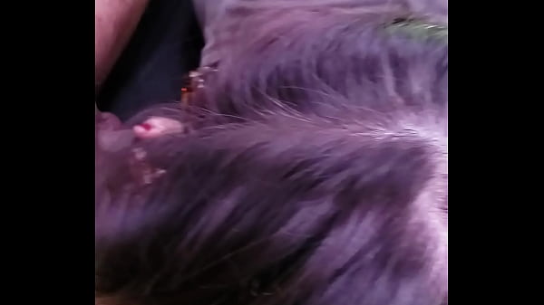 Nonton Head During Lunch thumbnail