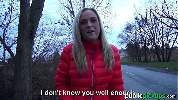 Play MP4 - Mofos - Blonde gets picked up