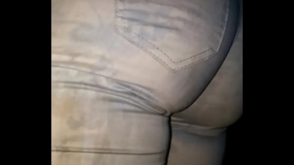 Play MP4 - my ass in jeans