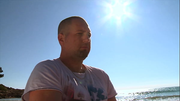 Sex onthe nudist beach