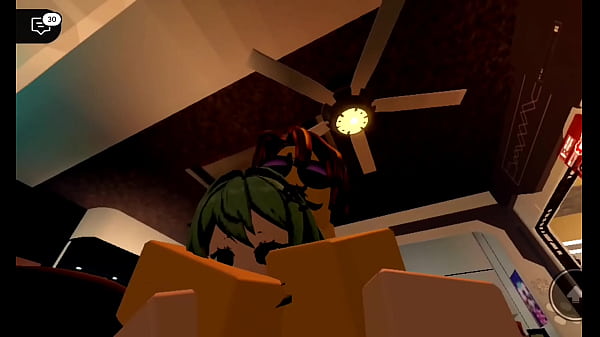 Follando con un amigo 