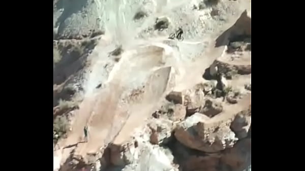 Nonton Open It!! thumbnail