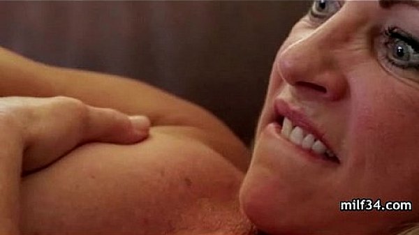 Hot cougar blows a big dick 