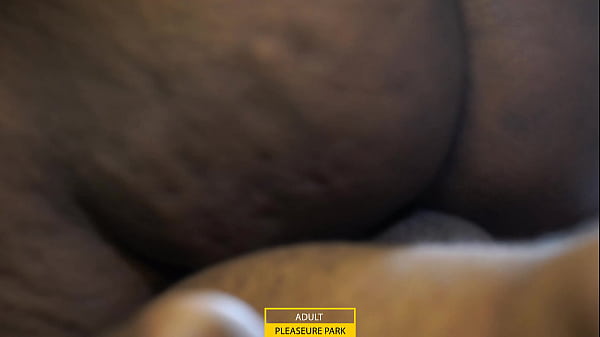 Come fuck me in my room