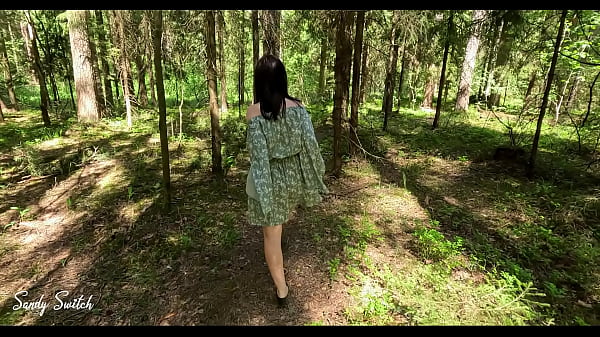 Nonton Outdoor Seduction Of A Stranger: Blowjob And Pussy Sex In The Forest thumbnail