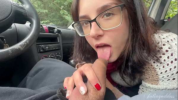 Play MP4 - Car Blowjob - Deepthroat&comma; Foreskin & Cum Gulp
