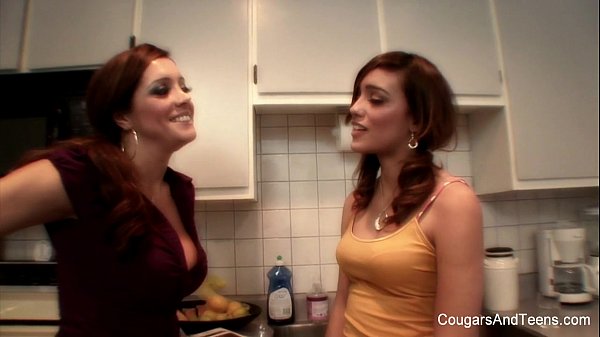 Play MP4 - Latina Teen Fucks Latina MILF