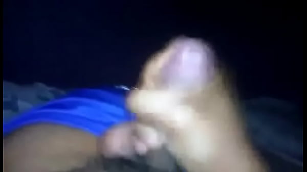 R&aacute;pida paja en la cama 