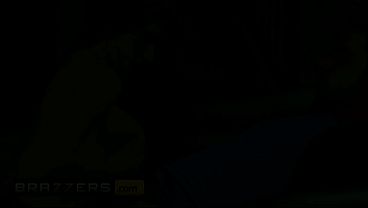 Nonton Paid To Get Laid! / Brazzers/ Enter Xvpromo thumbnail