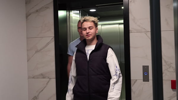 Nonton She Rubs Herself On The Couch, Making Us Hard And Ready thumbnail