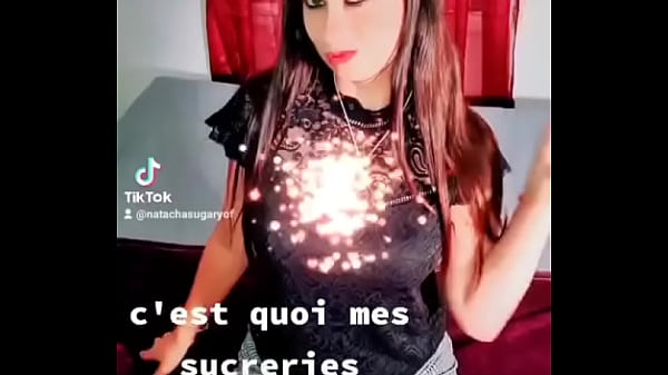 Nonton On M'a Demand&eacute; Mes Sucreries Pr&eacute;f&eacute;r&eacute;es ?la Suite Tr&egrave;s Hot Est Pour ... thumbnail