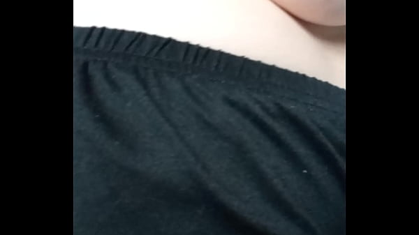 Gretala - Casalinga Fa Intravedere Il Seno thumbnail