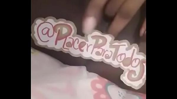 Seguidora me manda como se masturba 