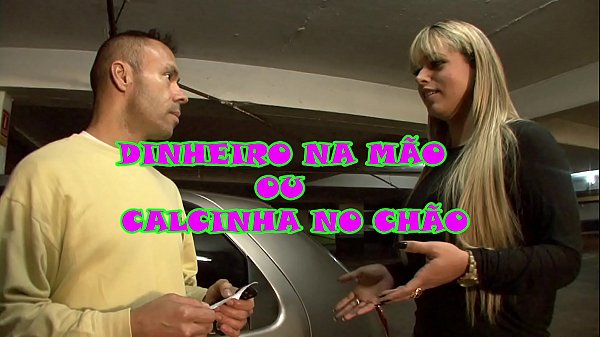 Angel Lima Encontrou Dois Machos Que Foderam Sua Raba Gigante At&eacute; Esfolar As Pregas Da Safada. thumbnail