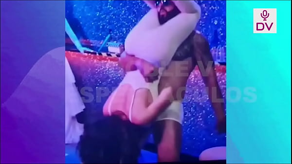 Nonton Latinas Calientes thumbnail