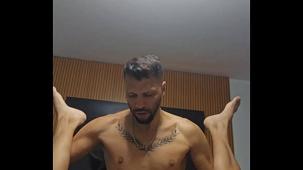 Eu E Meu Primo Sozinho, Arrombei Cu Dele thumbnail