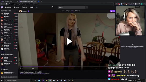 Nonton Nose Picking thumbnail