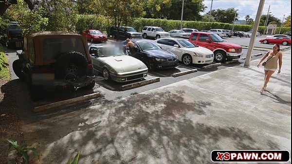 Horny hot_chick getting a_huge cock