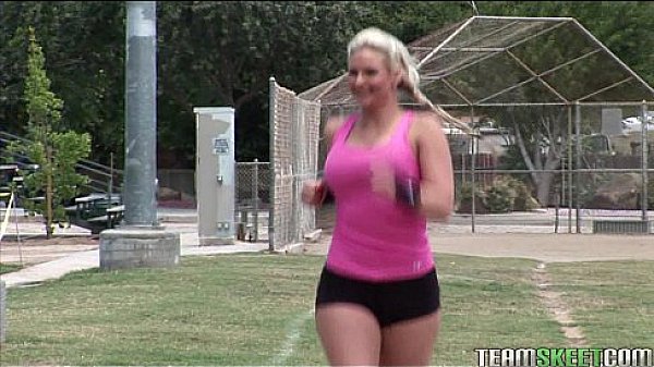 lovely blonde with bigtits gets her pussy fucked hard after her workout 