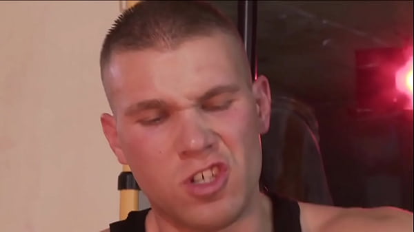 French Xxl Craftsman Jordan Fox Take Sexy Latin Bottom In The Lunch Break thumbnail