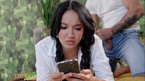 Deviante gorgeous colombian teen asia vargas lets spying pervert wank over her ass finger and fuck her tight pussy while she studies