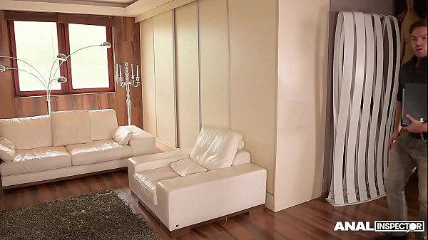 Play MP4 - Anal inspectors get to watch Milfs Jasmine Jae & Ania Kinski share dick