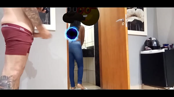 ela aa_most suabuceta_molhada