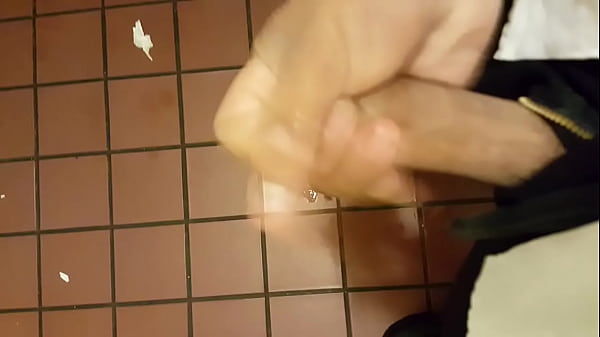 Girl sucking my dick 