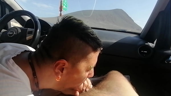 Play MP4 - Girlfriend sucks cock in car and swallows cum