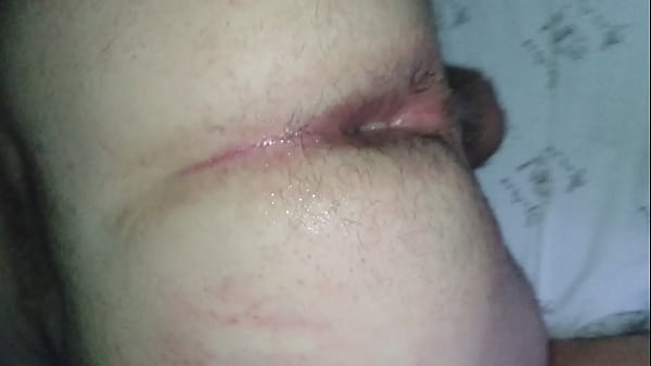 Play MP4 - gringo gemendo na rola preta