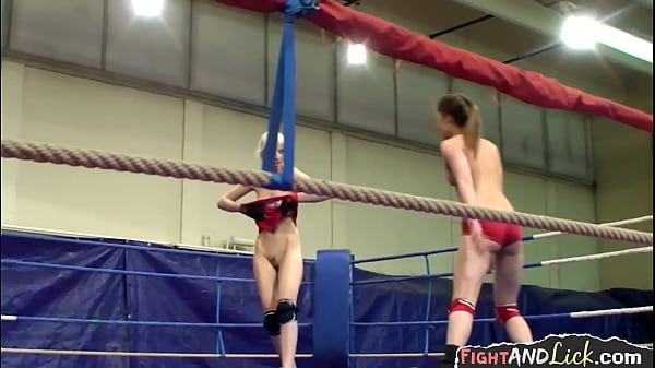 Hair pulling lesbiansmake up with oral