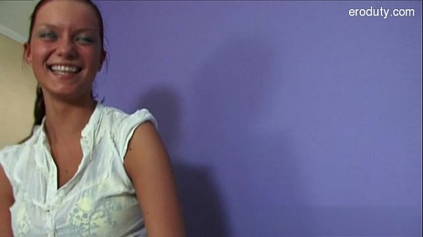 Hot_girl homemade gangbang