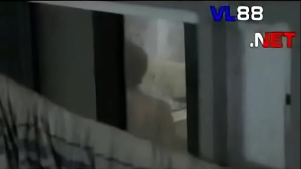 Quay lén_em gái_Ä á c_truyá n